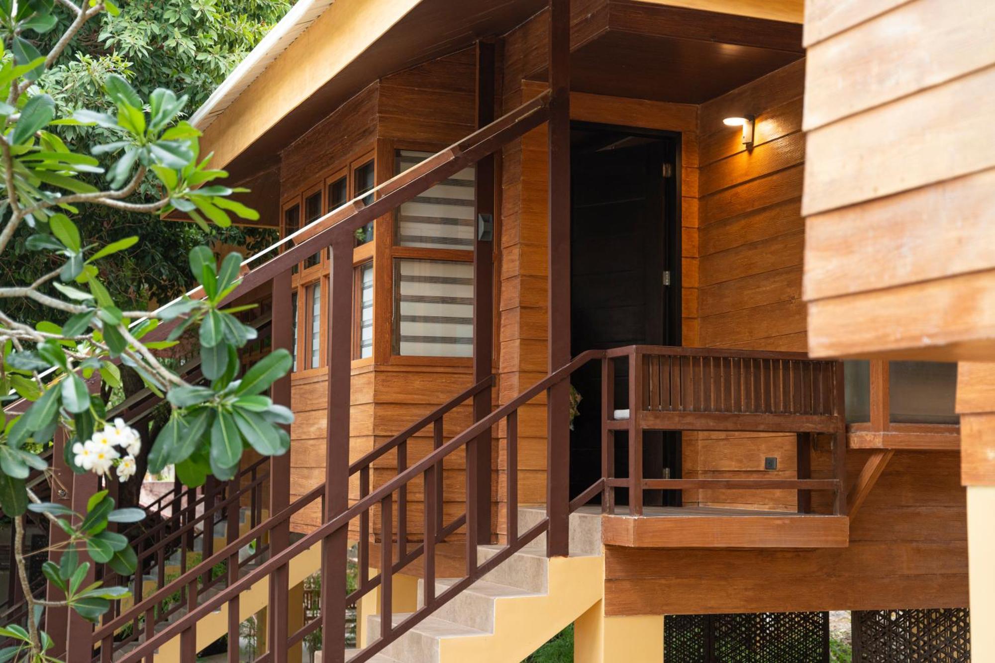 Club Serena Resort Moalboal Exterior foto